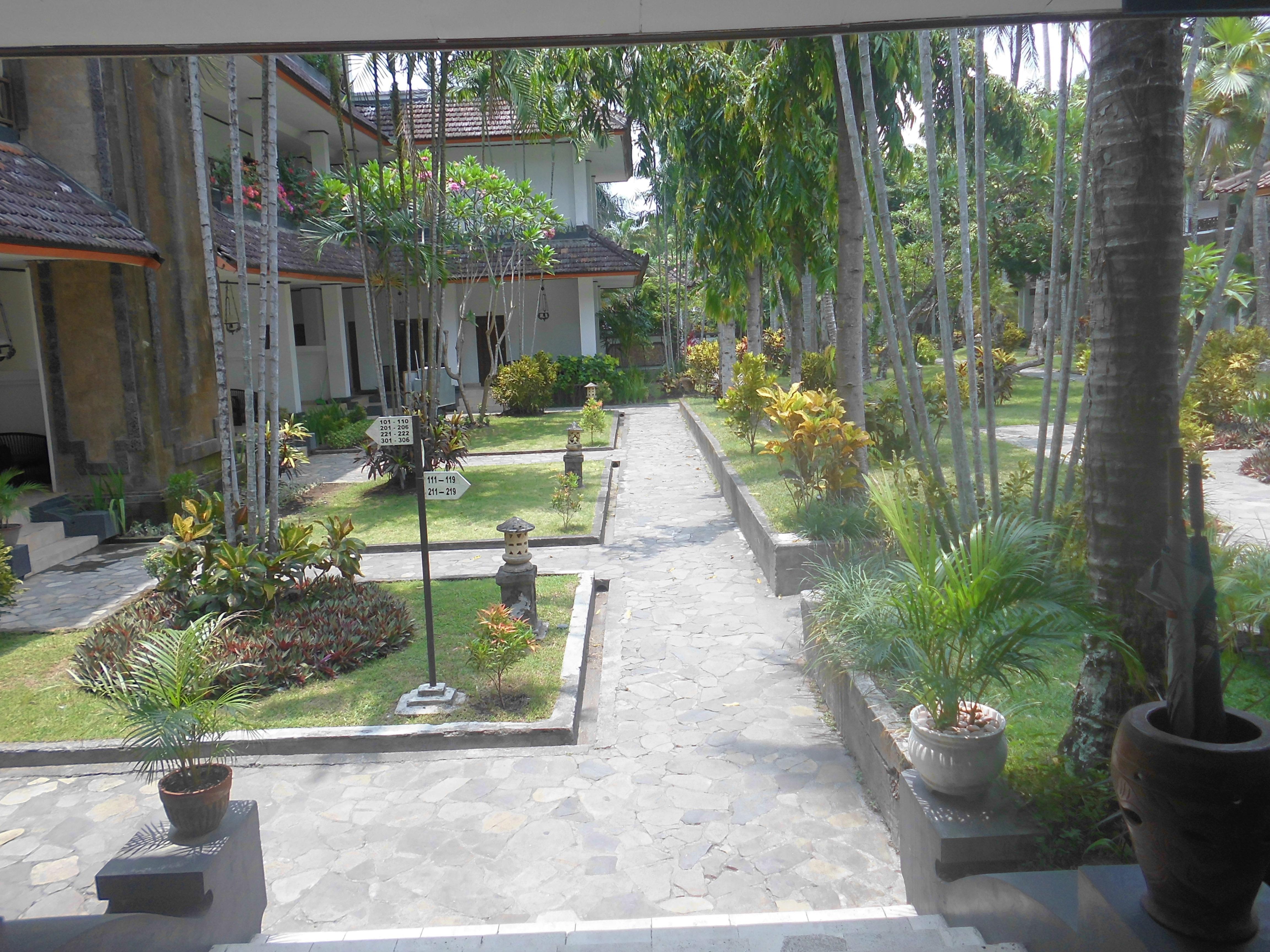 Puri Saron Senggigi Hotel Esterno foto