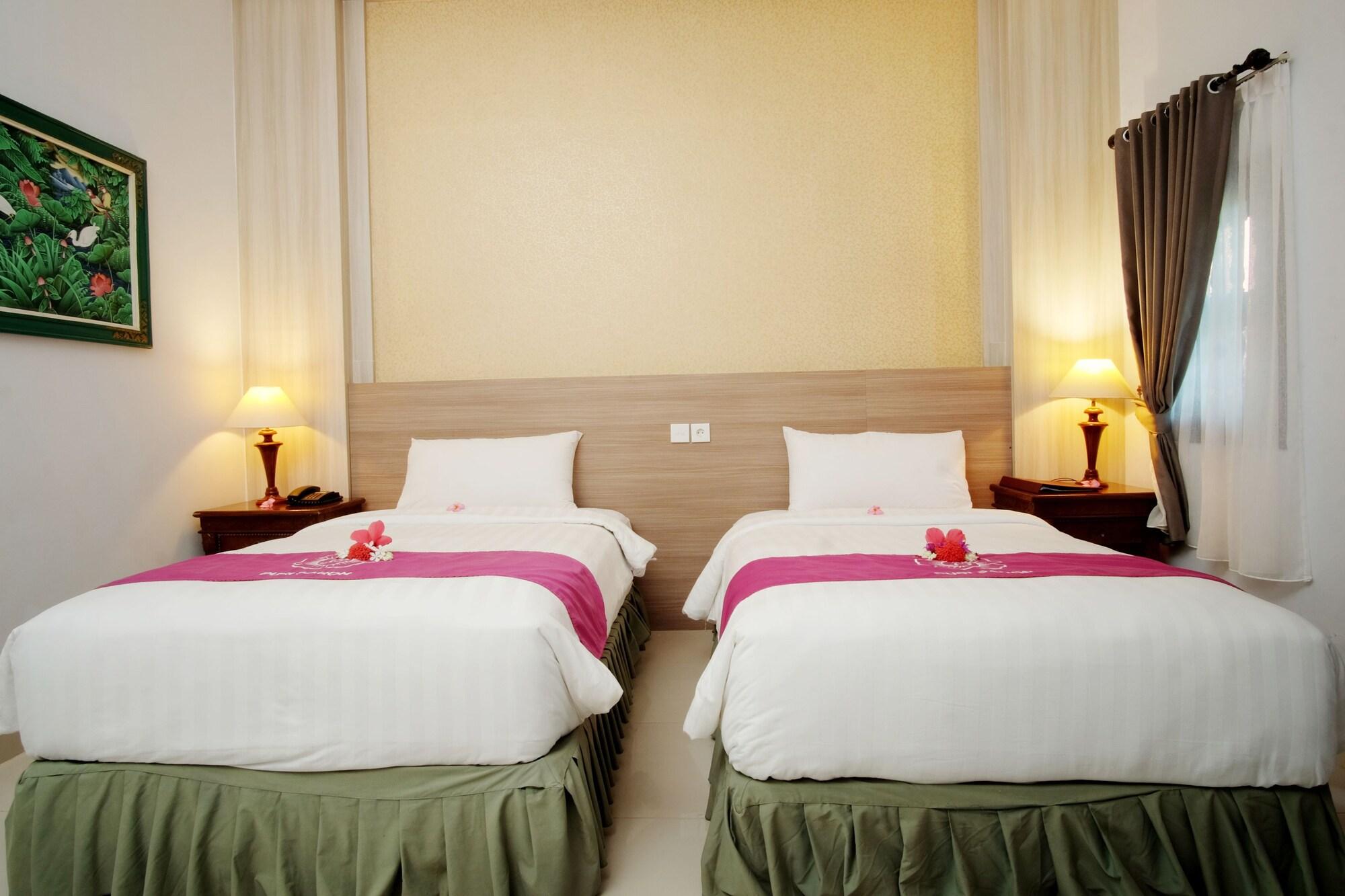 Puri Saron Senggigi Hotel Esterno foto