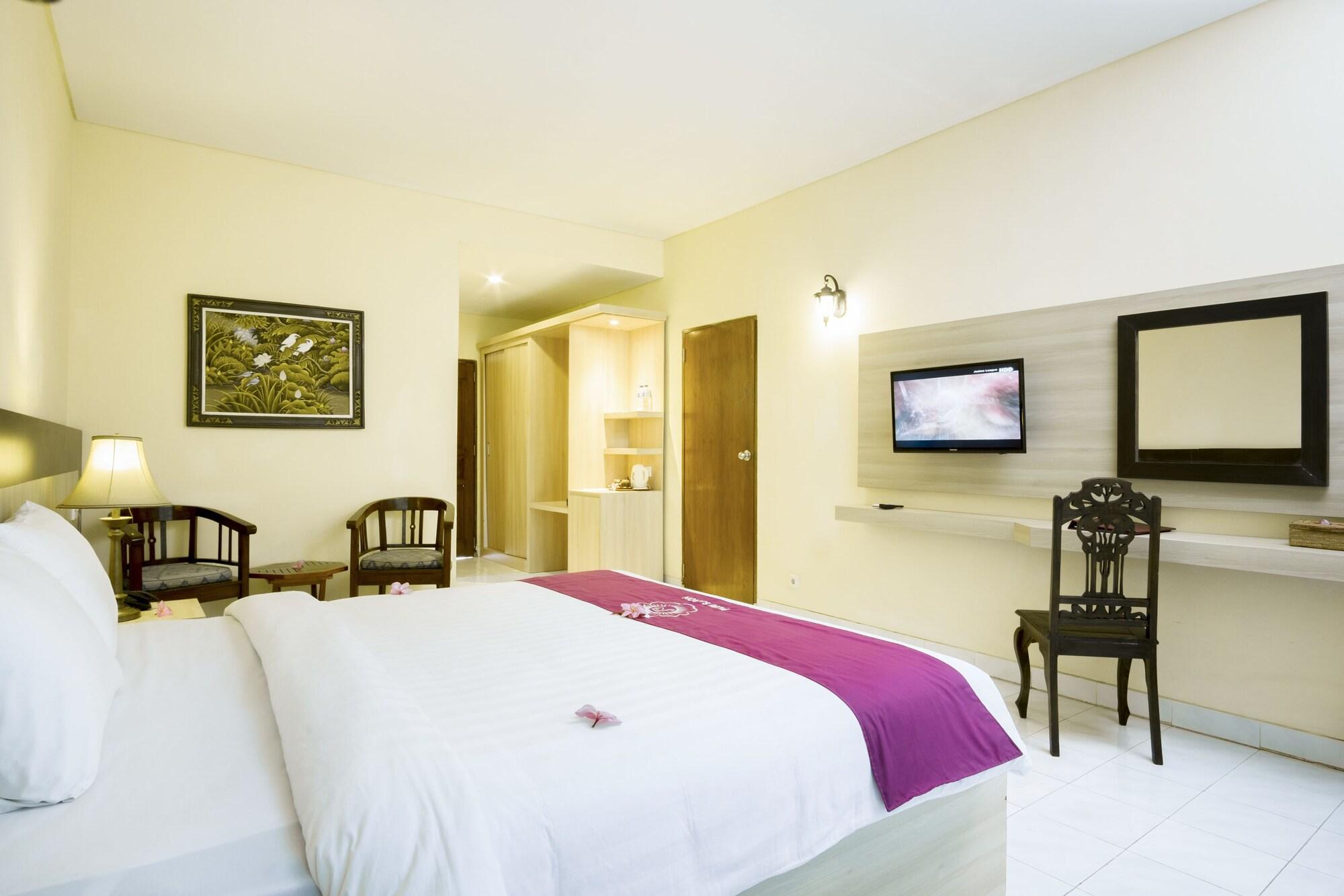 Puri Saron Senggigi Hotel Esterno foto