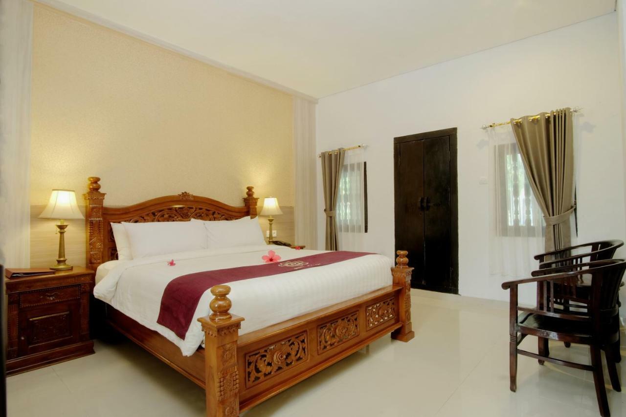 Puri Saron Senggigi Hotel Esterno foto